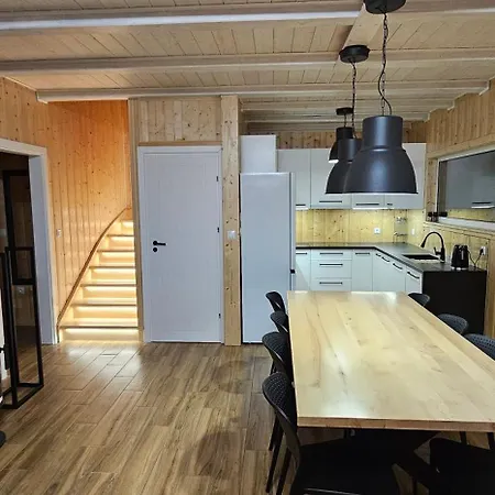 度假居 Pod Lasem Bania-sauna *