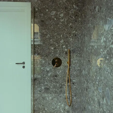 Pod Lasem Bania-sauna * Poleczyno