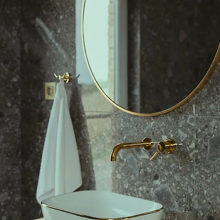 Pod Lasem Bania-sauna 度假居 Poleczyno