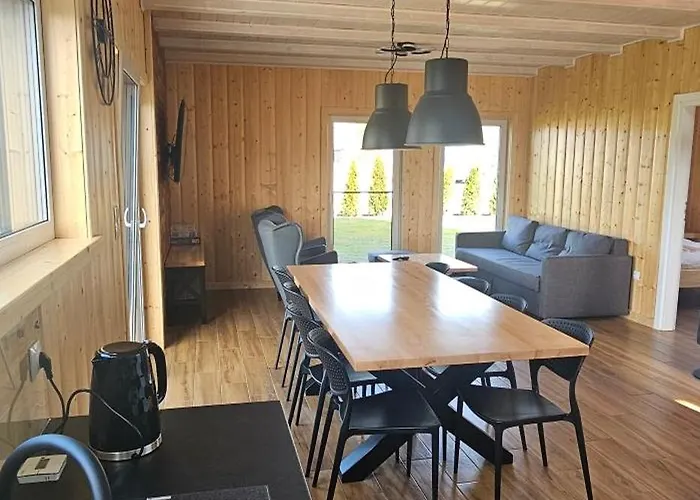 Pod Lasem Bania-sauna * Poleczyno