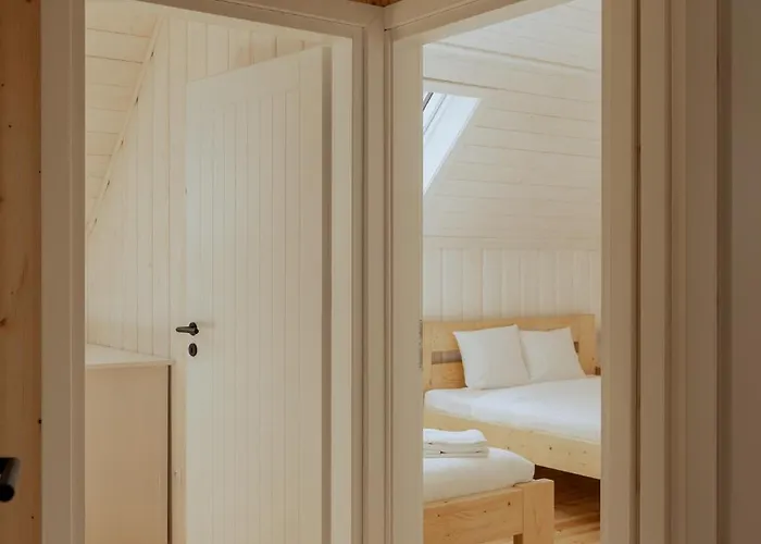 Pod Lasem Bania-sauna * Poleczyno